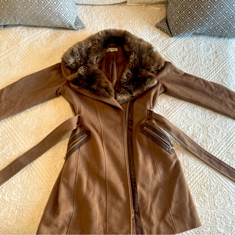 Via spiga wool winter coat with faux fur